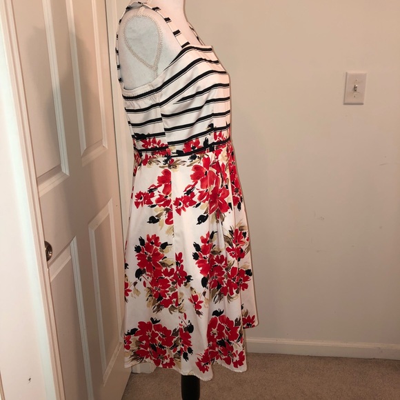 NWT The Limited Floral Patterned Sundress Size 10 - Picture 2 of 7